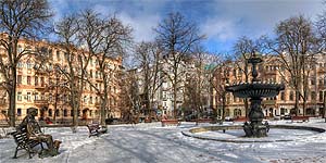 [ru]����, ������� ����� ������[en]Kyiv, Ivan Franko Square
