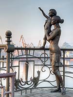 [ru]������, �������� ���� ������[en]Odessa, Monument to Sailor's Wife