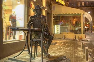 [ru]����, �������� ���������� �����������[en]Kyiv, Monument to Vladyslav Gorodetskiy