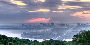 [en]Kyiv, Sunrise on the River Dnipro[ru]����, ������� �� ������