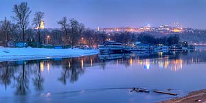 [ru]����, ����� � ����������[en]Kyiv, Night in Gydropark