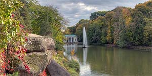 [en]Park Sofiivka, Pavilion of Flora, Snake Fountain[ru]���� ��������, �������� �����, ������ ����