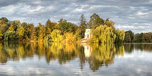 [en]Park Sofiivka, Upper Lake and Anti-Circea Island[ru]���� ��������, ������� ���� � ������ ����-������