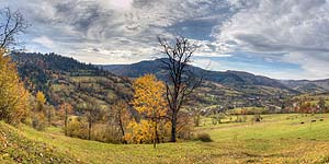 [en]Transcarpathians, Village of Uzhok[ru]����������, �. ����