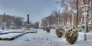 [ru]�������, ��������� ����[en]Poltava, Central Park