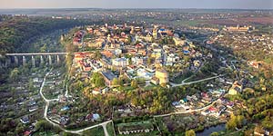 [en]Kamyanets-Podilskiy, view of Old Town and Old Fortress[ru]�������-����������, ��� �� ������ ����� � ������ ��������