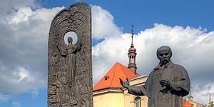 [en]Lviv, Monument to Taras Shevchenko[ru]Львов, памятник Тарасу Шевченко